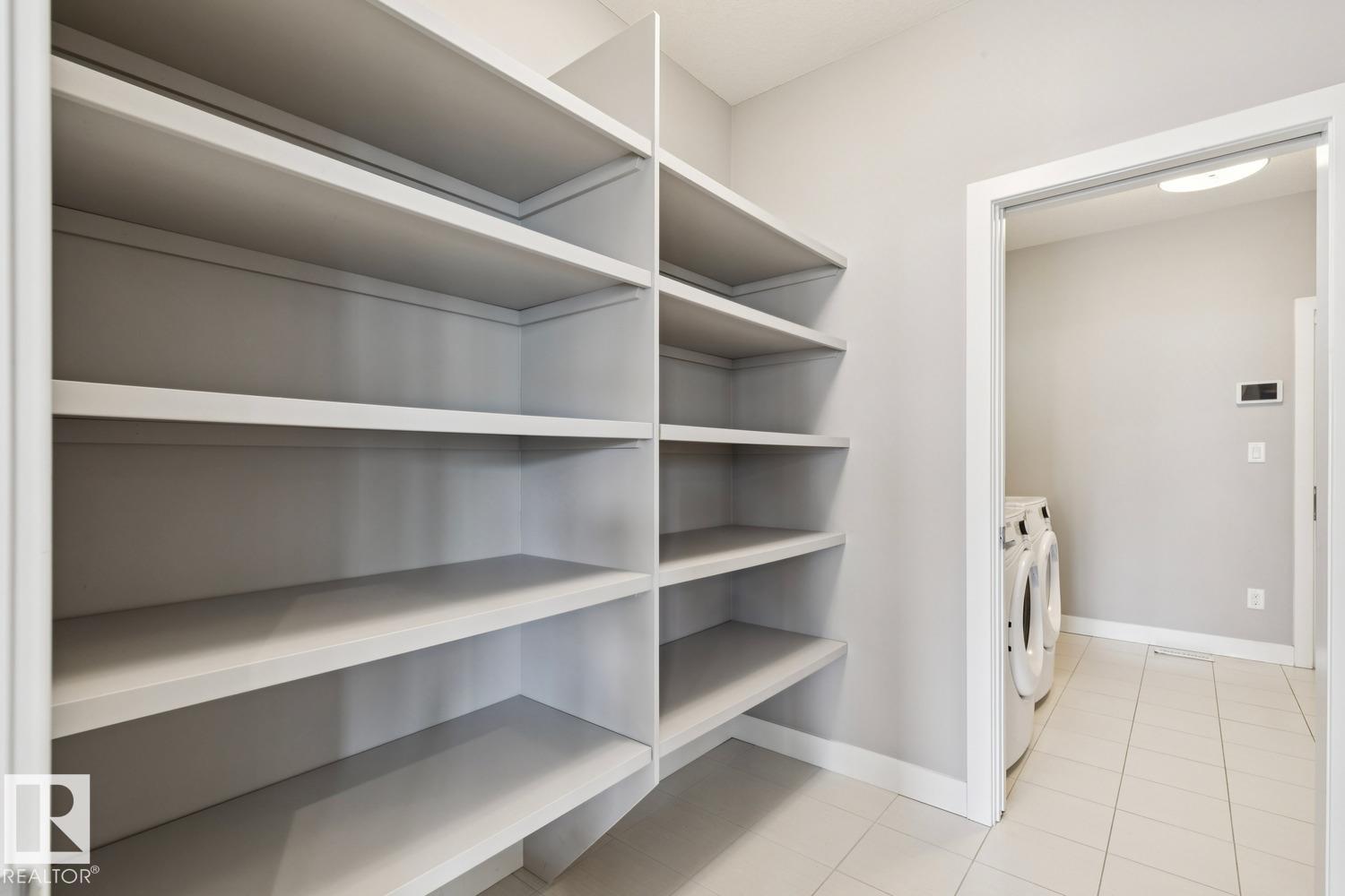 2545 Amerongen CR SW - 22