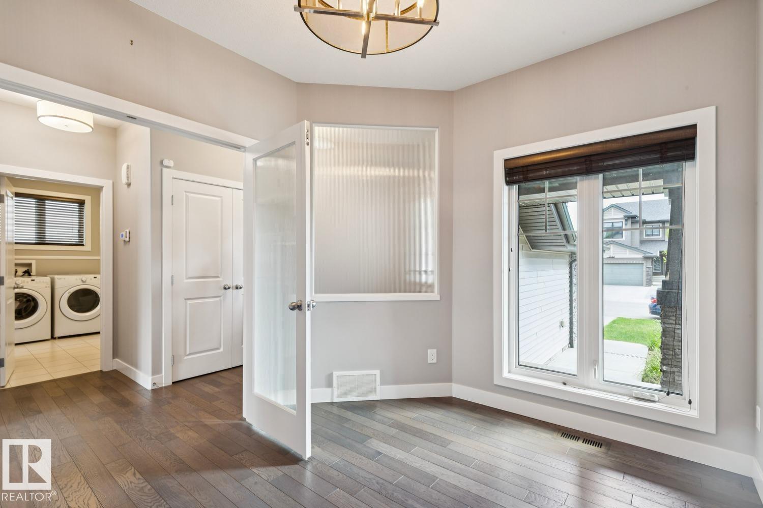 2545 Amerongen CR SW - 13