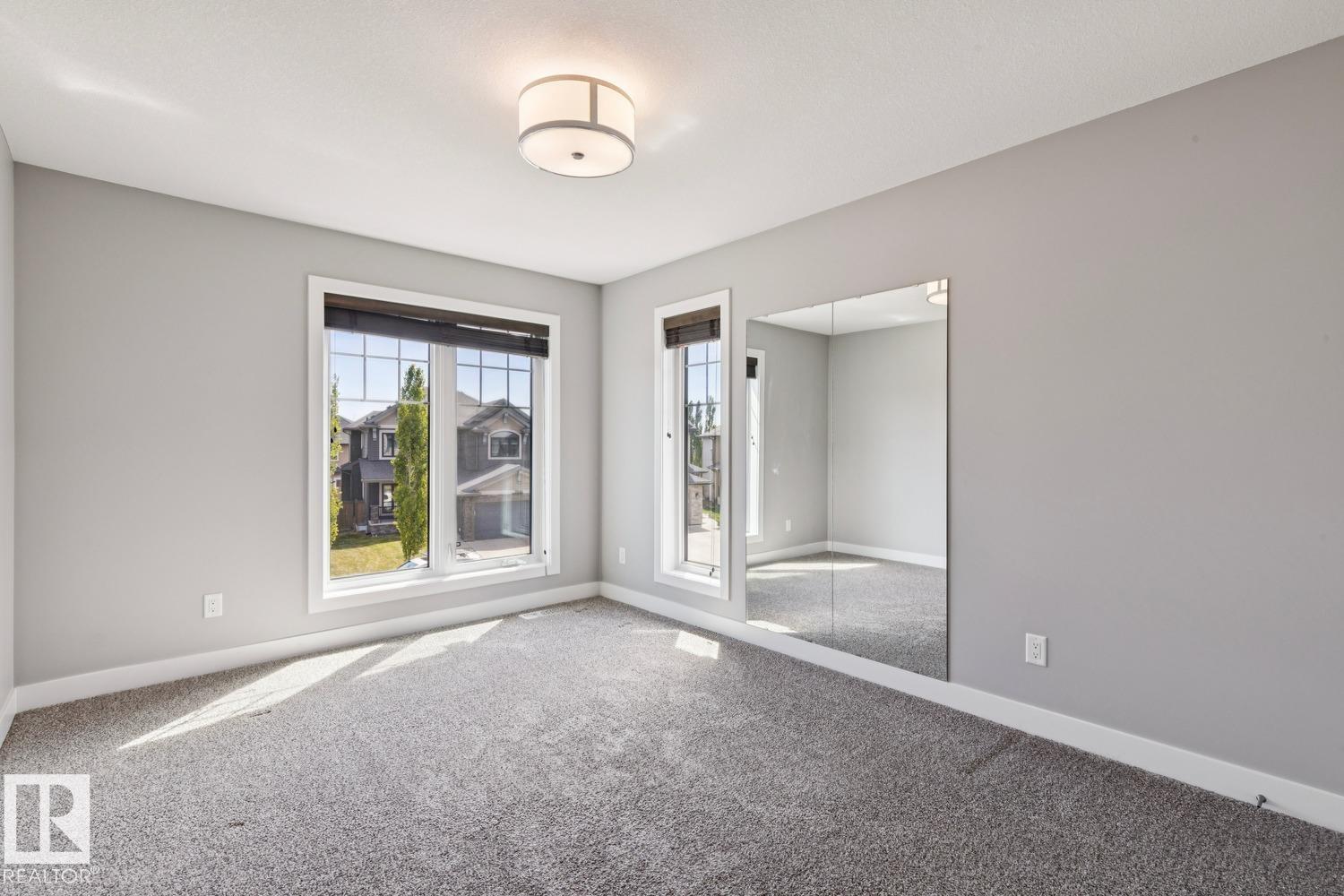 2545 Amerongen CR SW - 43