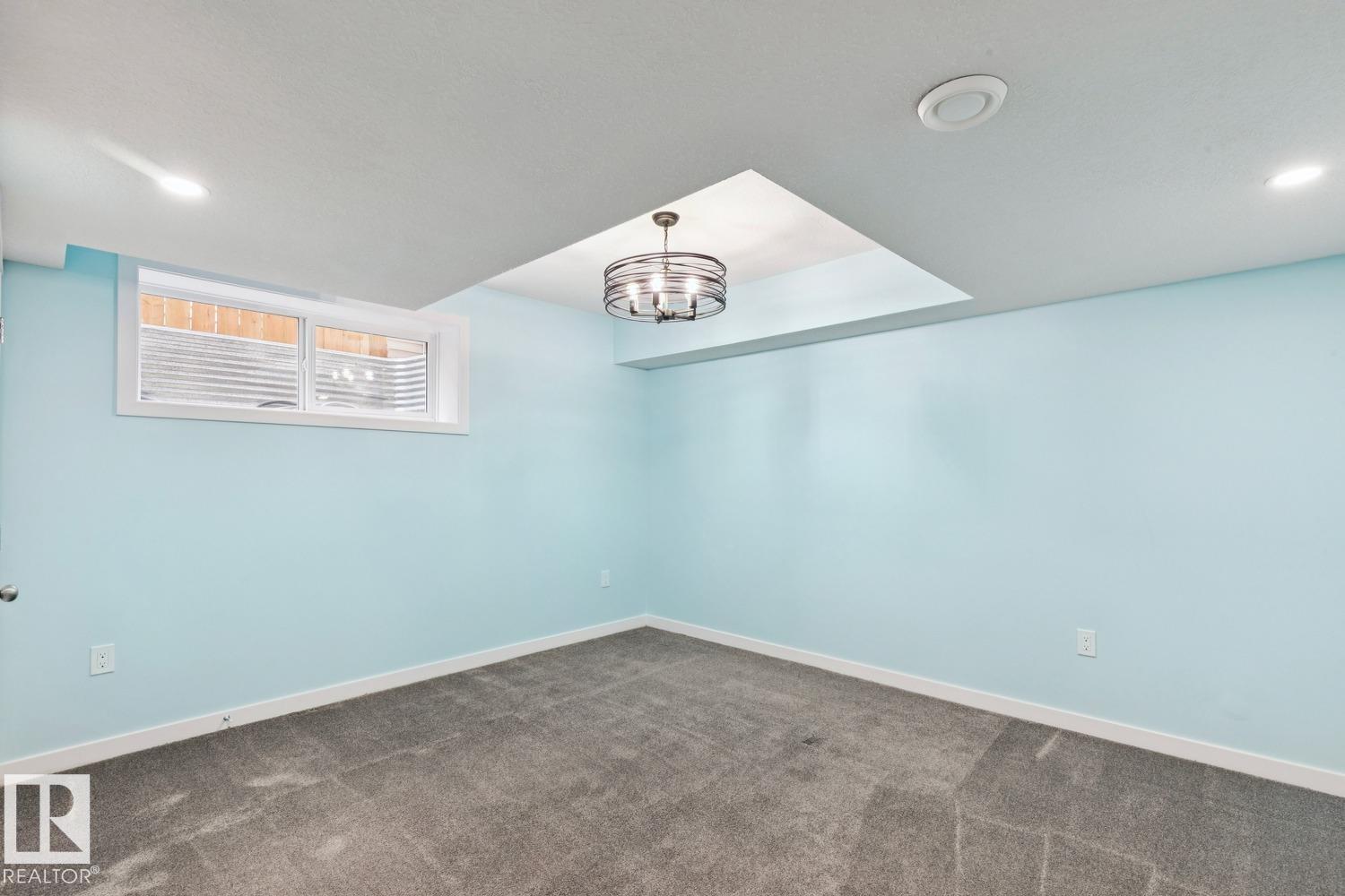 2545 Amerongen CR SW - 53