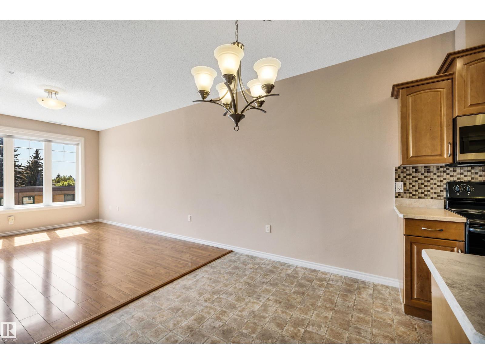 #326 9820 165 ST NW - 10