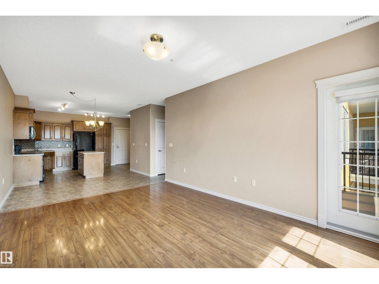 #326 9820 165 ST NW - 14