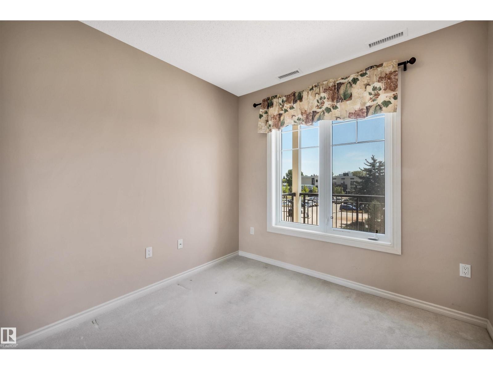 #326 9820 165 ST NW - 23