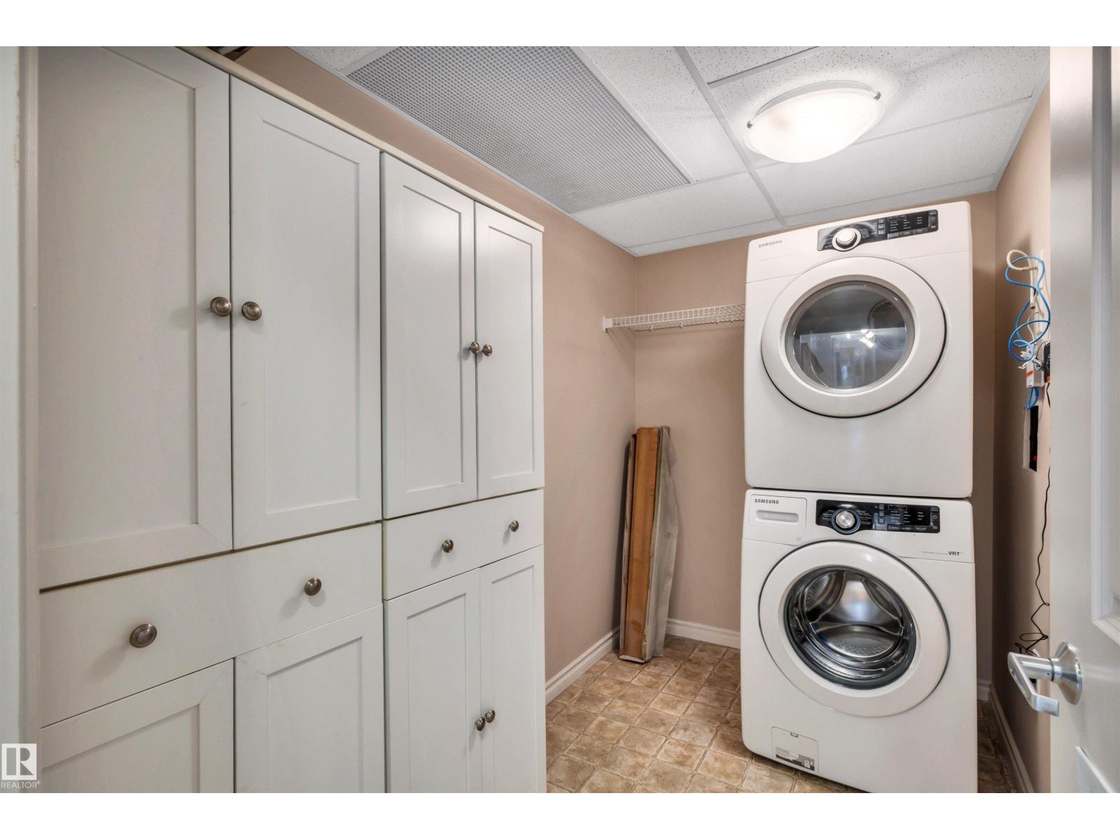 #326 9820 165 ST NW - 26