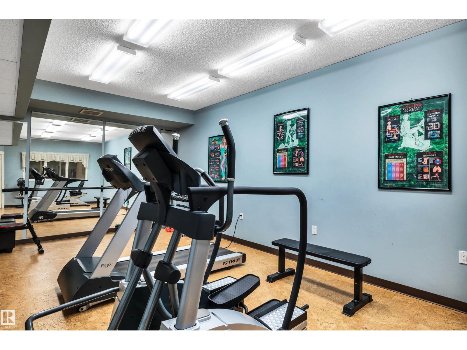 #326 9820 165 ST NW - 31