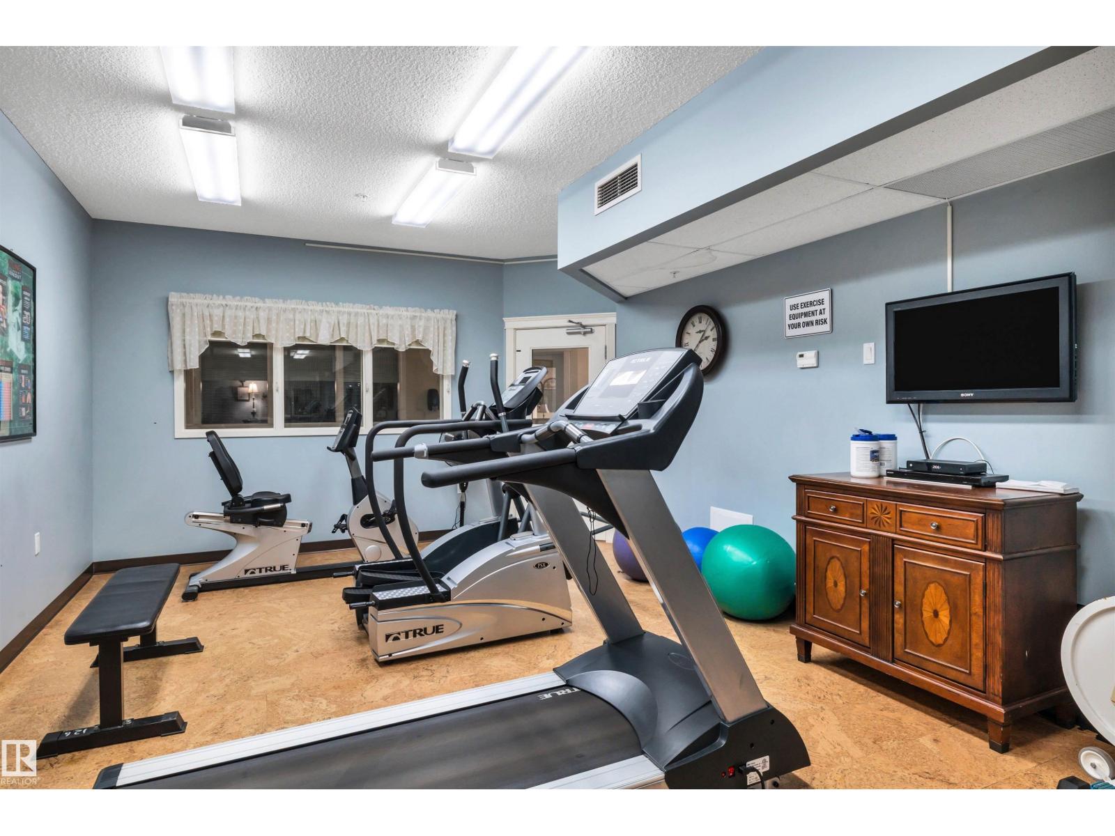 #326 9820 165 ST NW - 32