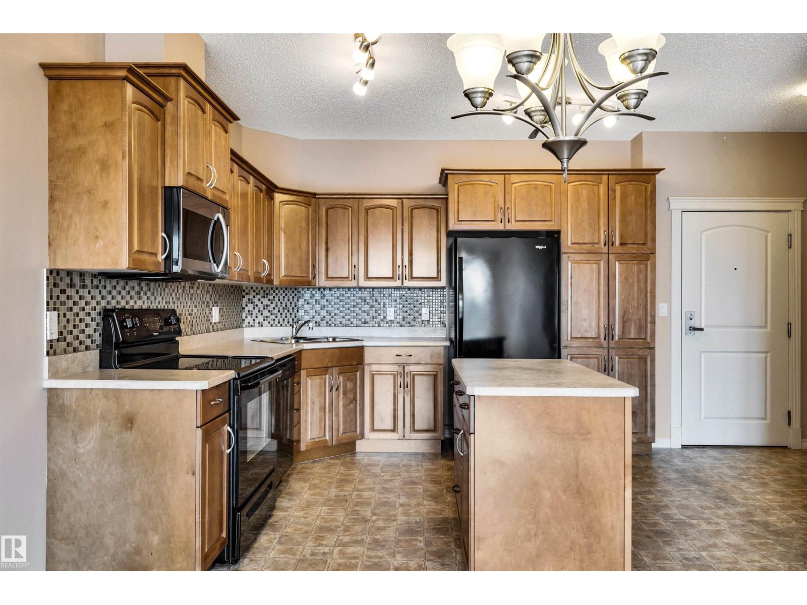 #326 9820 165 ST NW - 6
