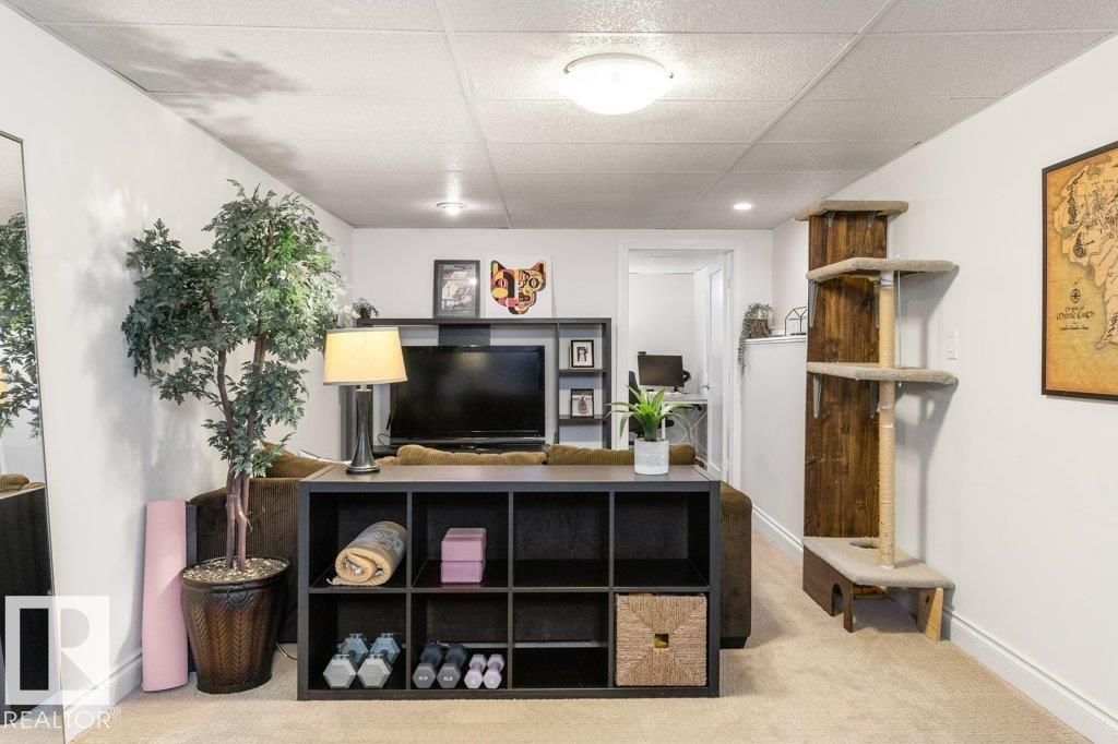 12264 135 ST NW - 25