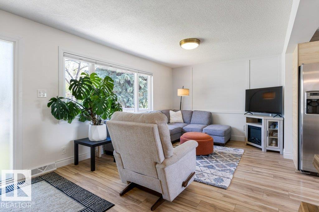 12264 135 ST NW - Image 3