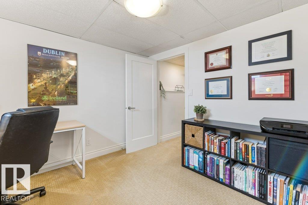 12264 135 ST NW - 30