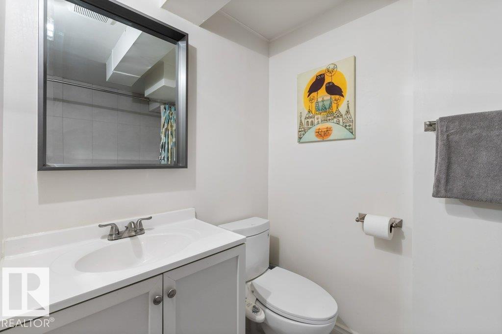 12264 135 ST NW - 31