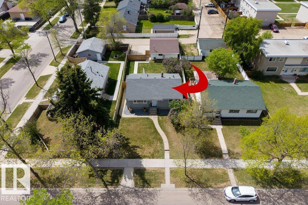 12264 135 ST NW - 49