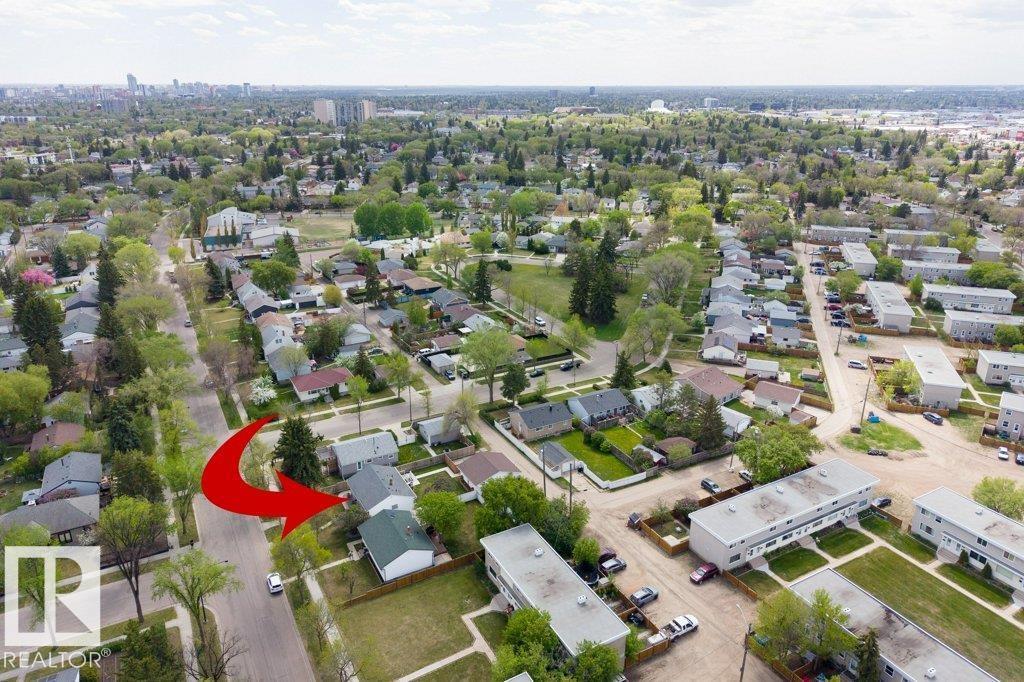 12264 135 ST NW - 57