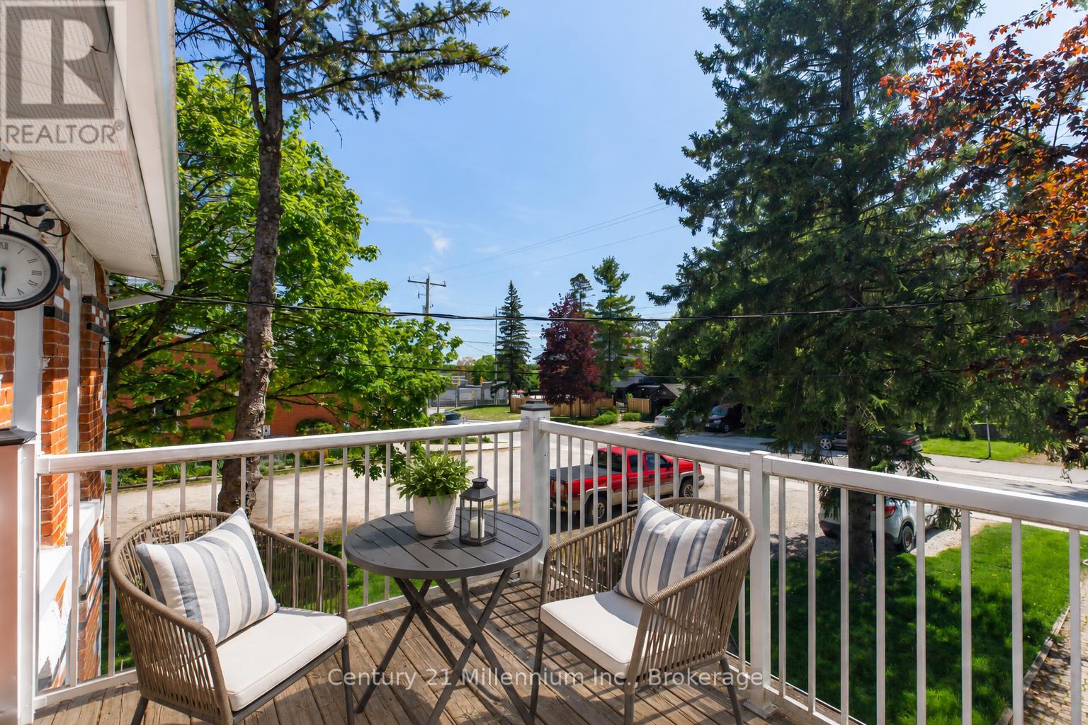 26 VICTORIA AVENUE - 25