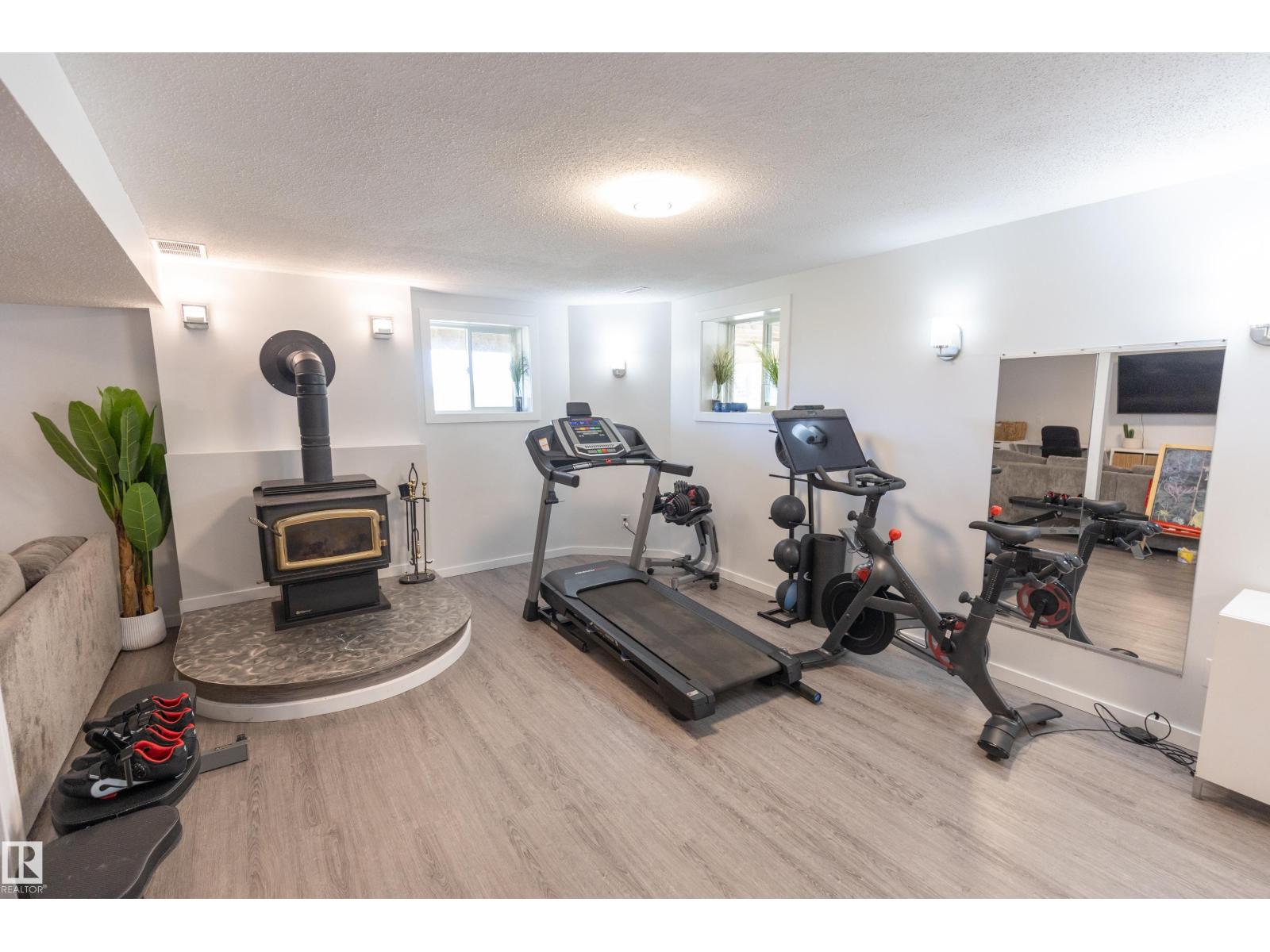 90 22111 TWP RD 510 - 32