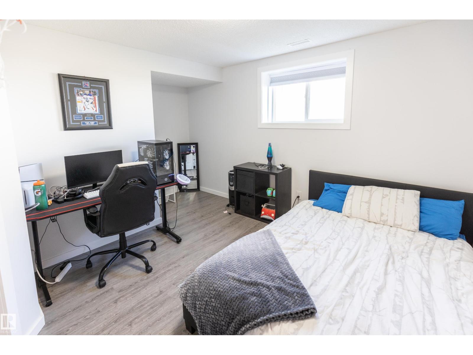 90 22111 TWP RD 510 - 37