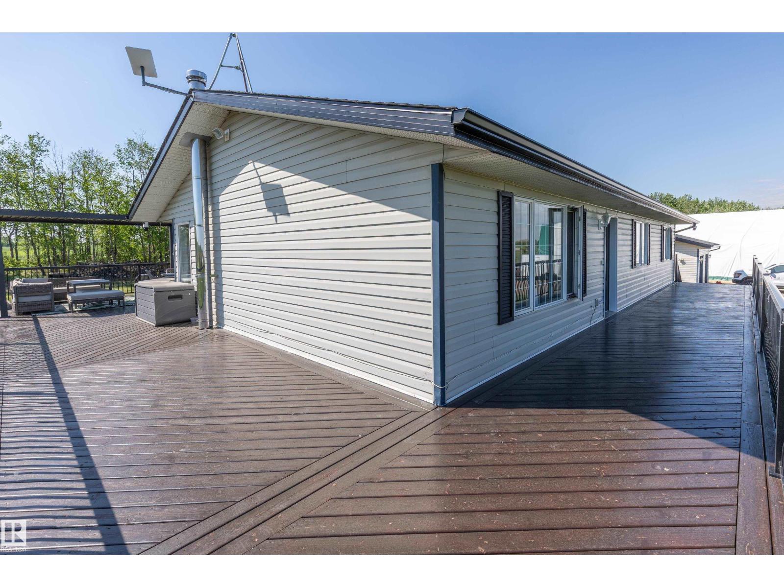 90 22111 TWP RD 510 - 40