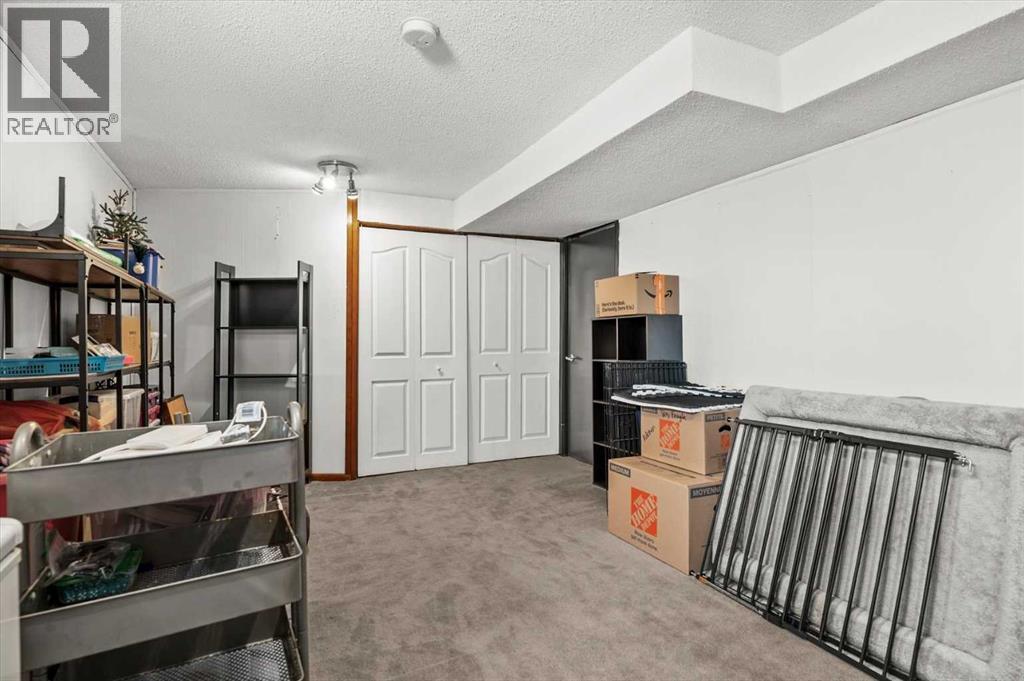 #73 27 Silver Springs Drive NW - 38