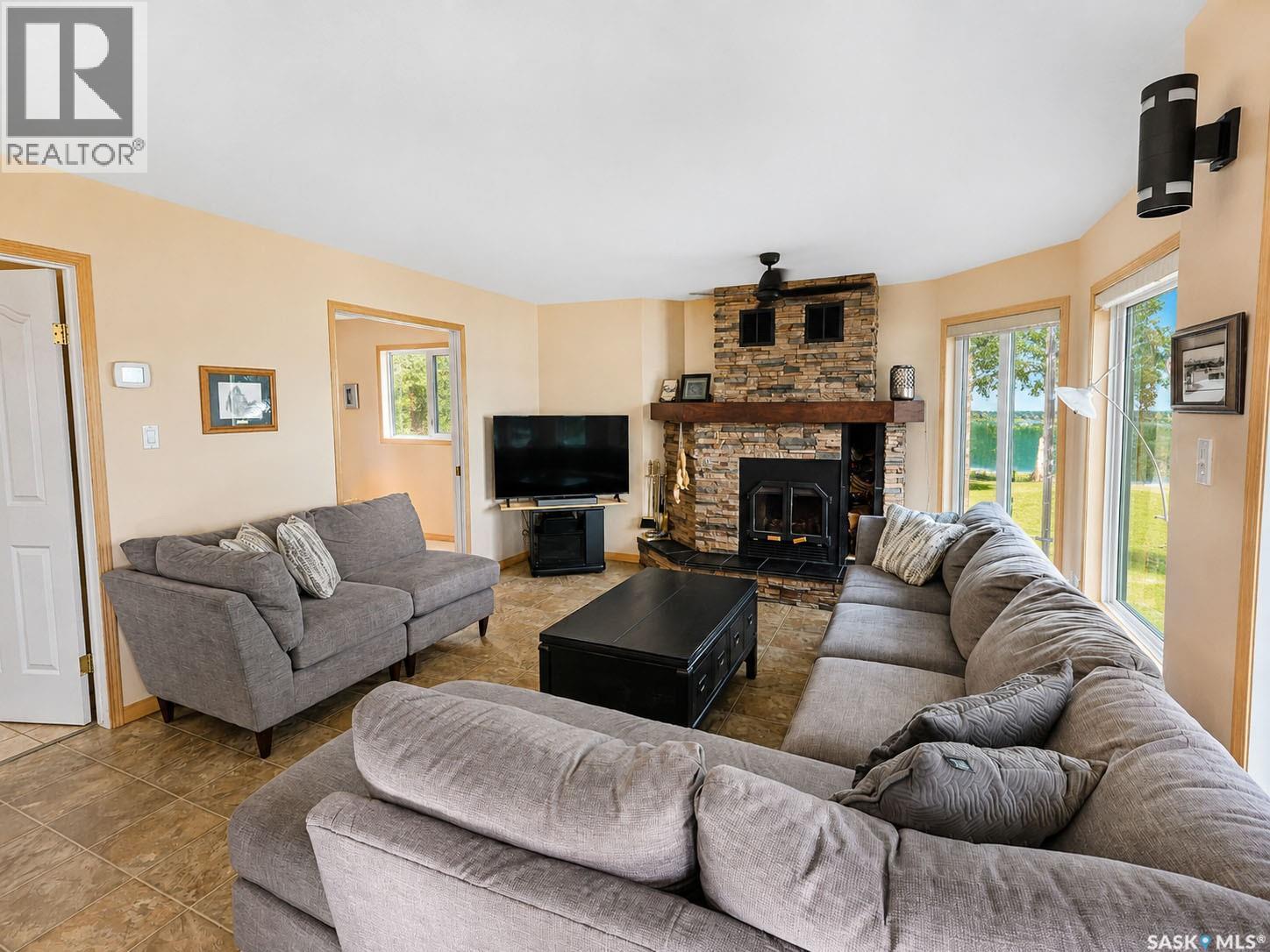 332 Neis DRIVE - 13