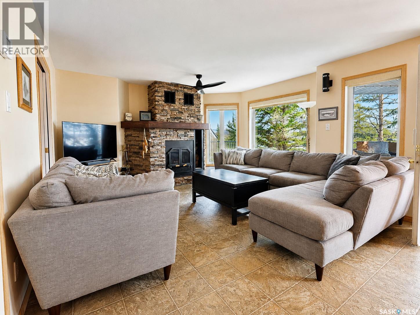 332 Neis DRIVE - 14