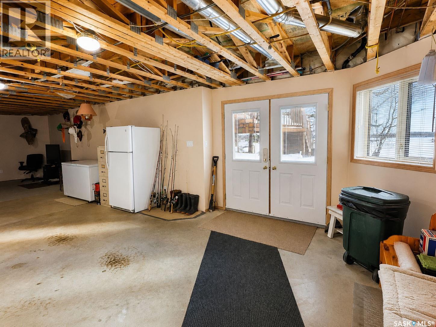 332 Neis DRIVE - 34