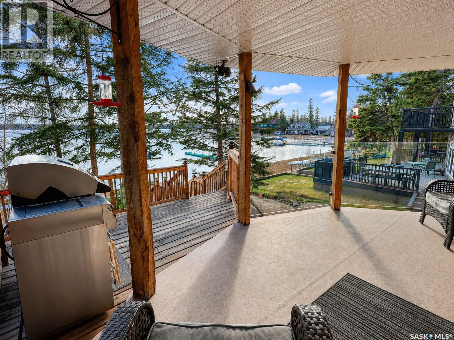 332 Neis DRIVE - 38