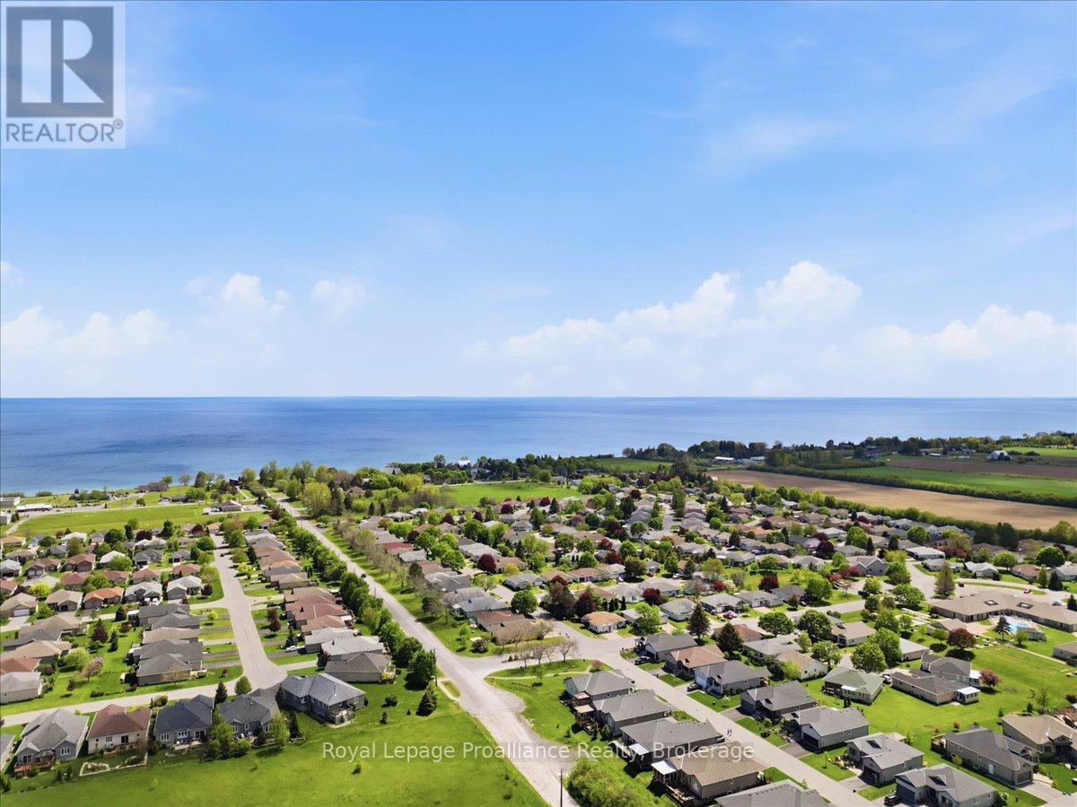 8 DORCHESTER DRIVE - 9