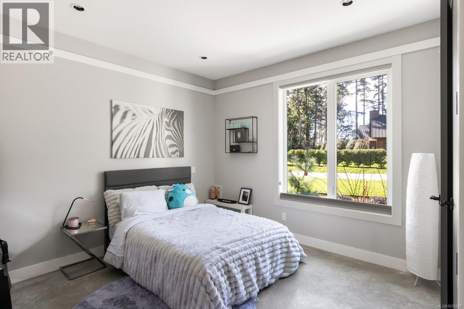 593 Downey Rd - 24