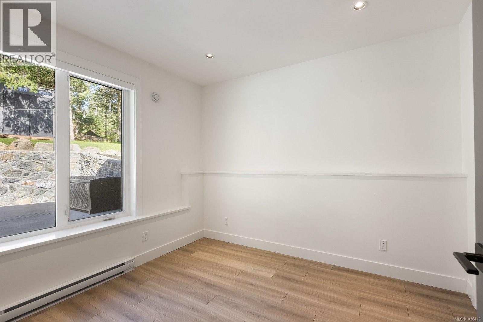 593 Downey Rd - 37