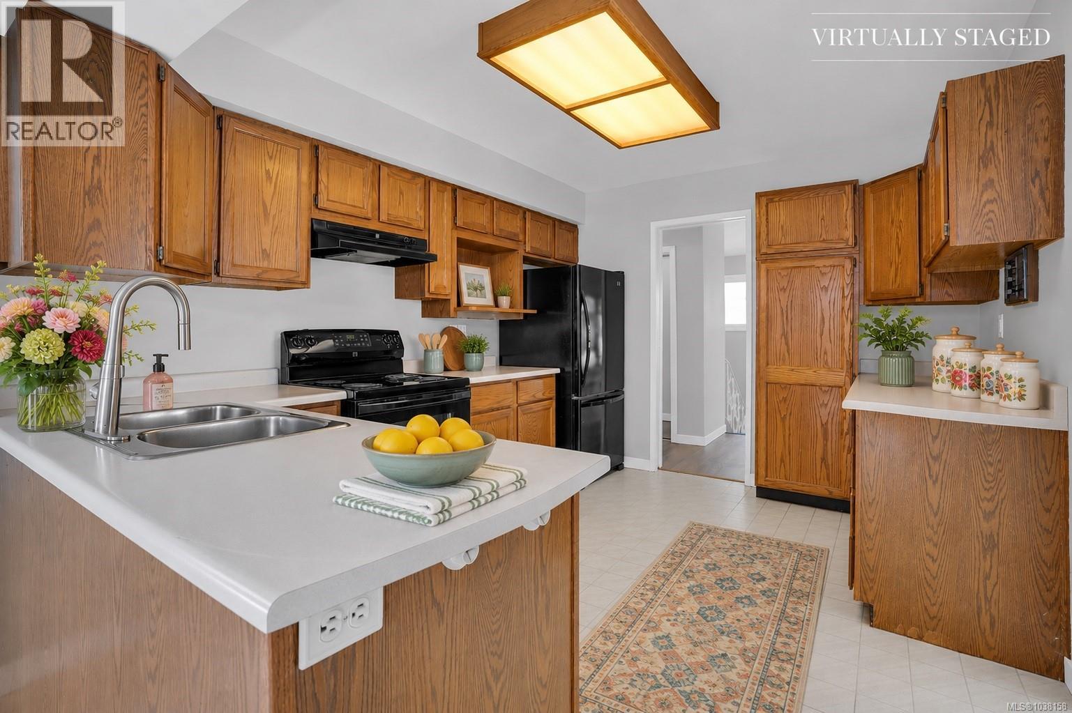 916 Rankin Rd - 7