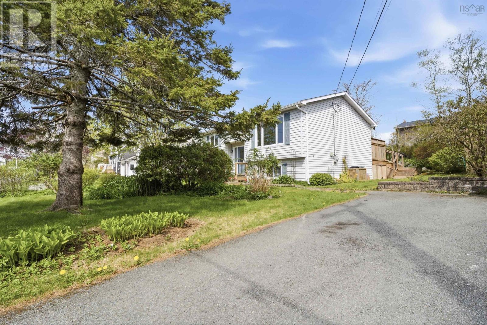 51 Parkdale Avenue - 4