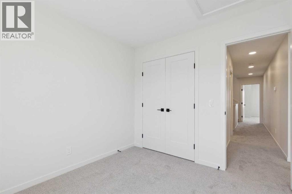 32 Bluerock Terrace SW - 19