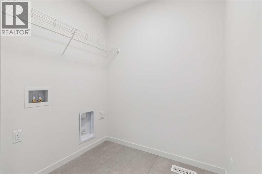 32 Bluerock Terrace SW - 22