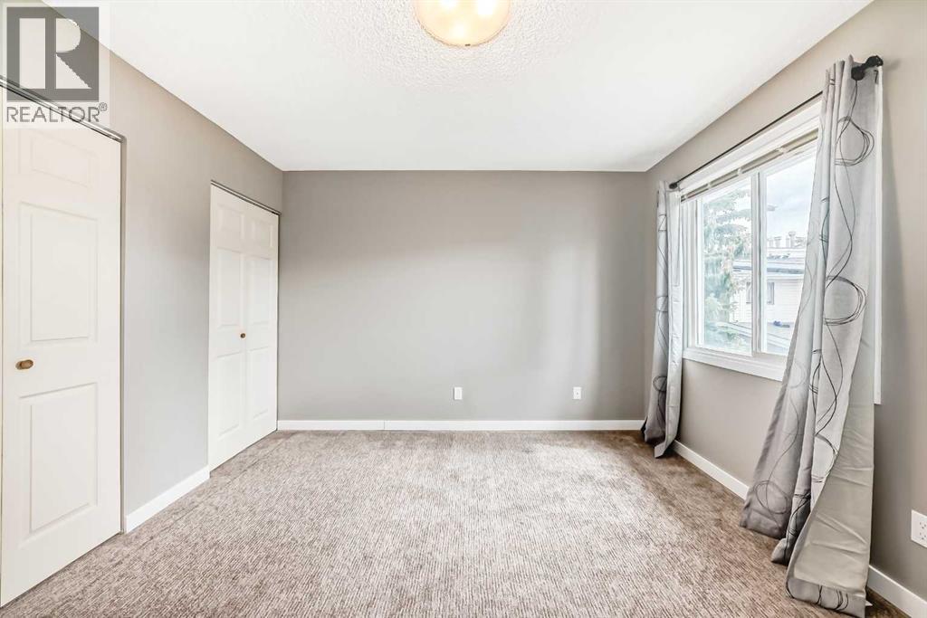 #72 3015 51 Street SW - 26