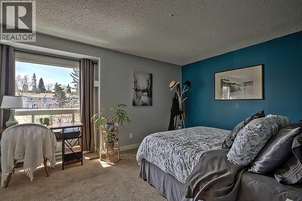 72 Deerpoint Road SE - 11