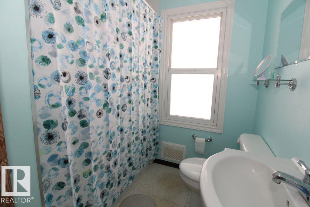 10320 79 ST NW NW - 20