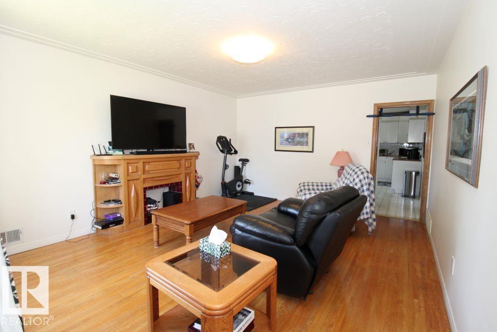 10320 79 ST NW NW - 9