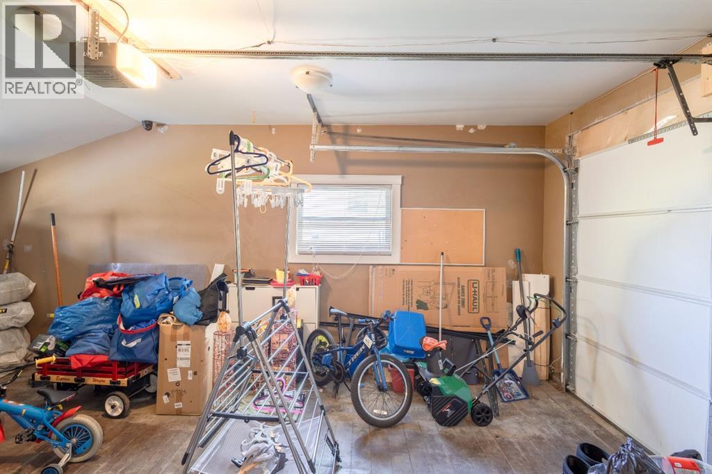 2110 26 Avenue SW - 16