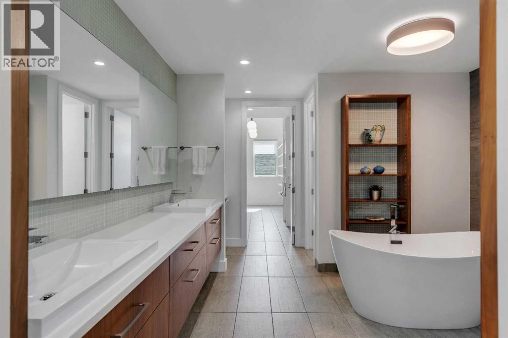 3724 Kerrydale Road SW - 19