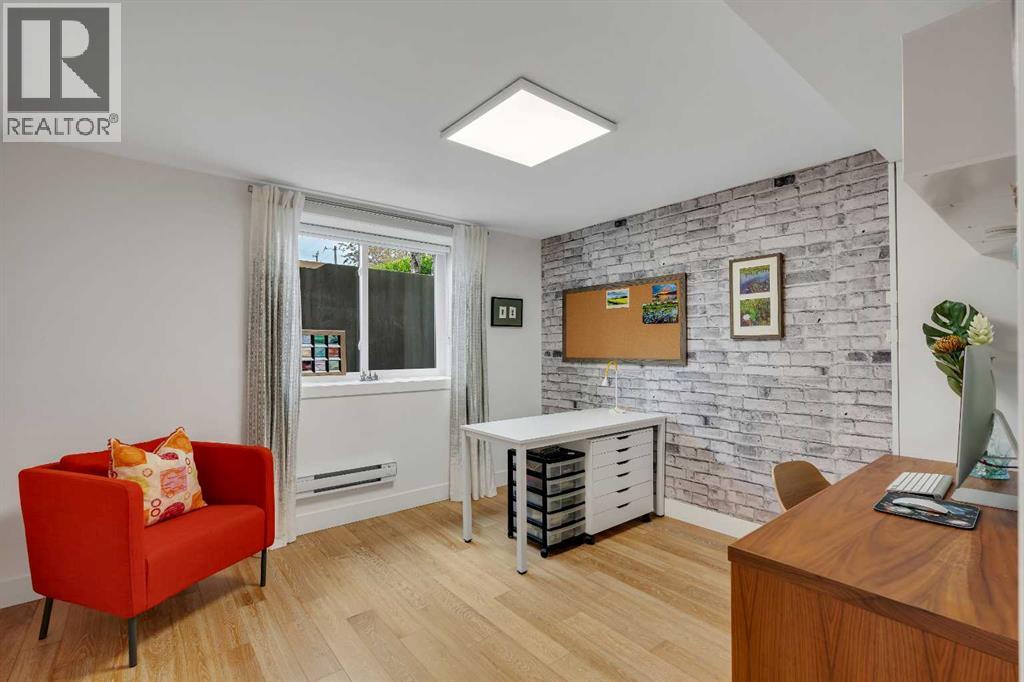 3724 Kerrydale Road SW - 30