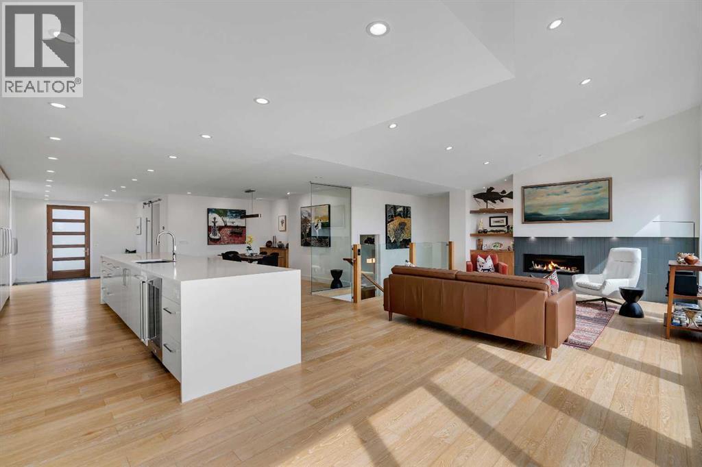 3724 Kerrydale Road SW - 9