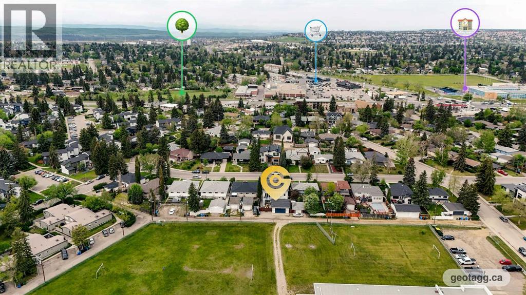 3724 Kerrydale Road SW - 47