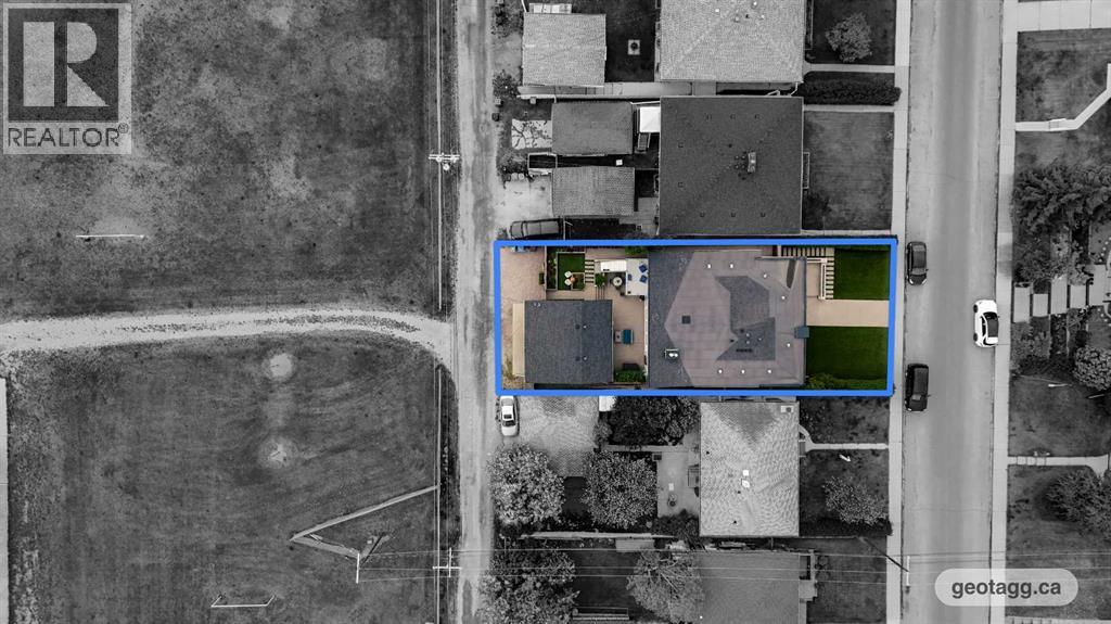 3724 Kerrydale Road SW - 44