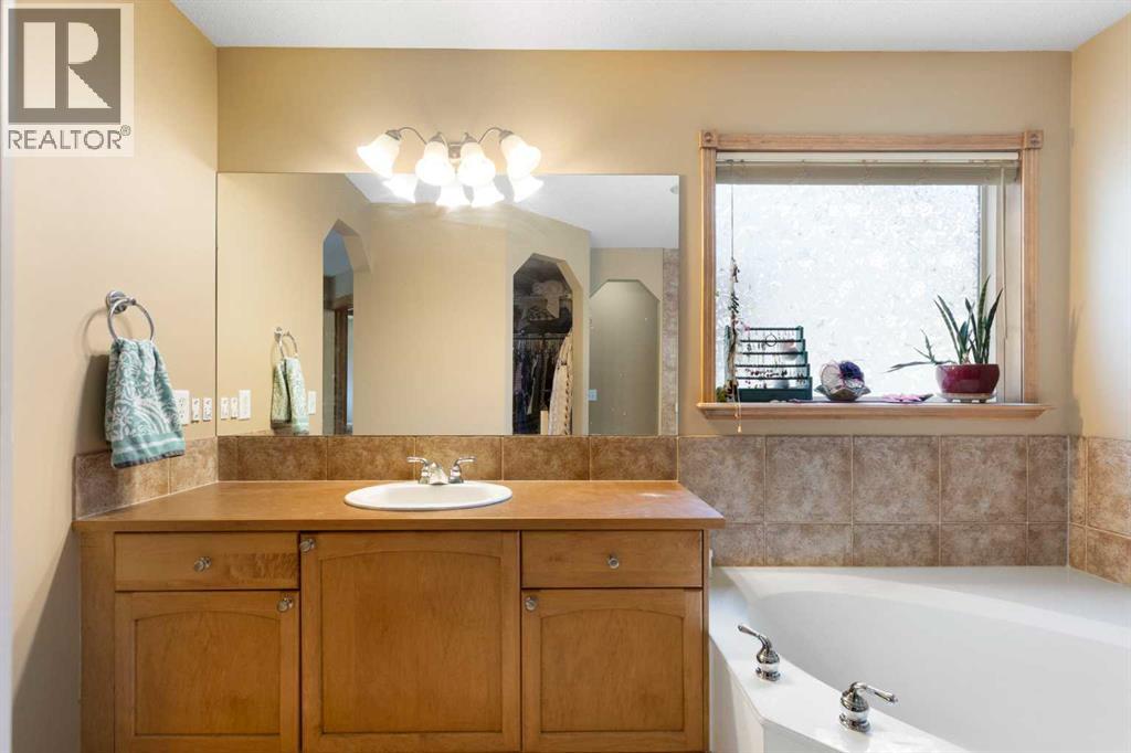 34 Tuscany Meadows Drive NW - 22