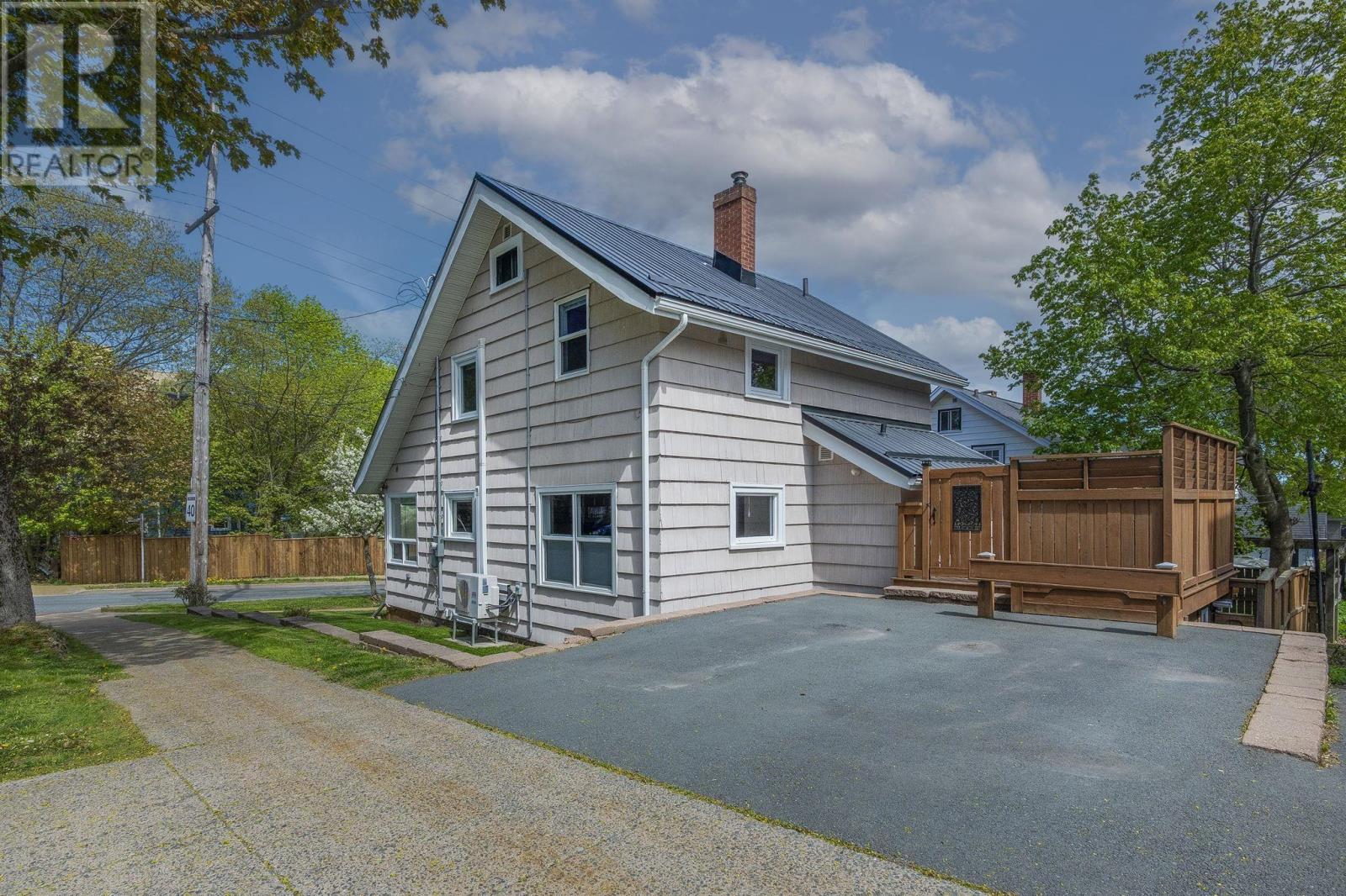 39 Maple Street - 37