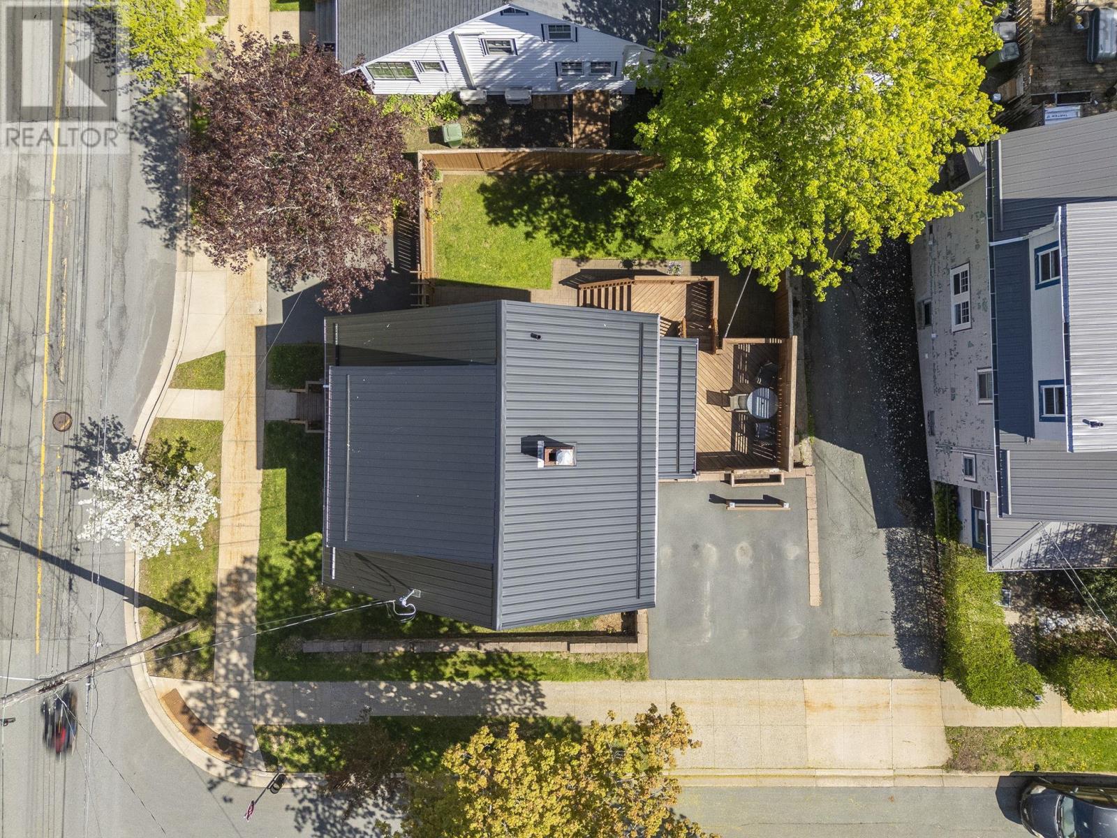 39 Maple Street - 40