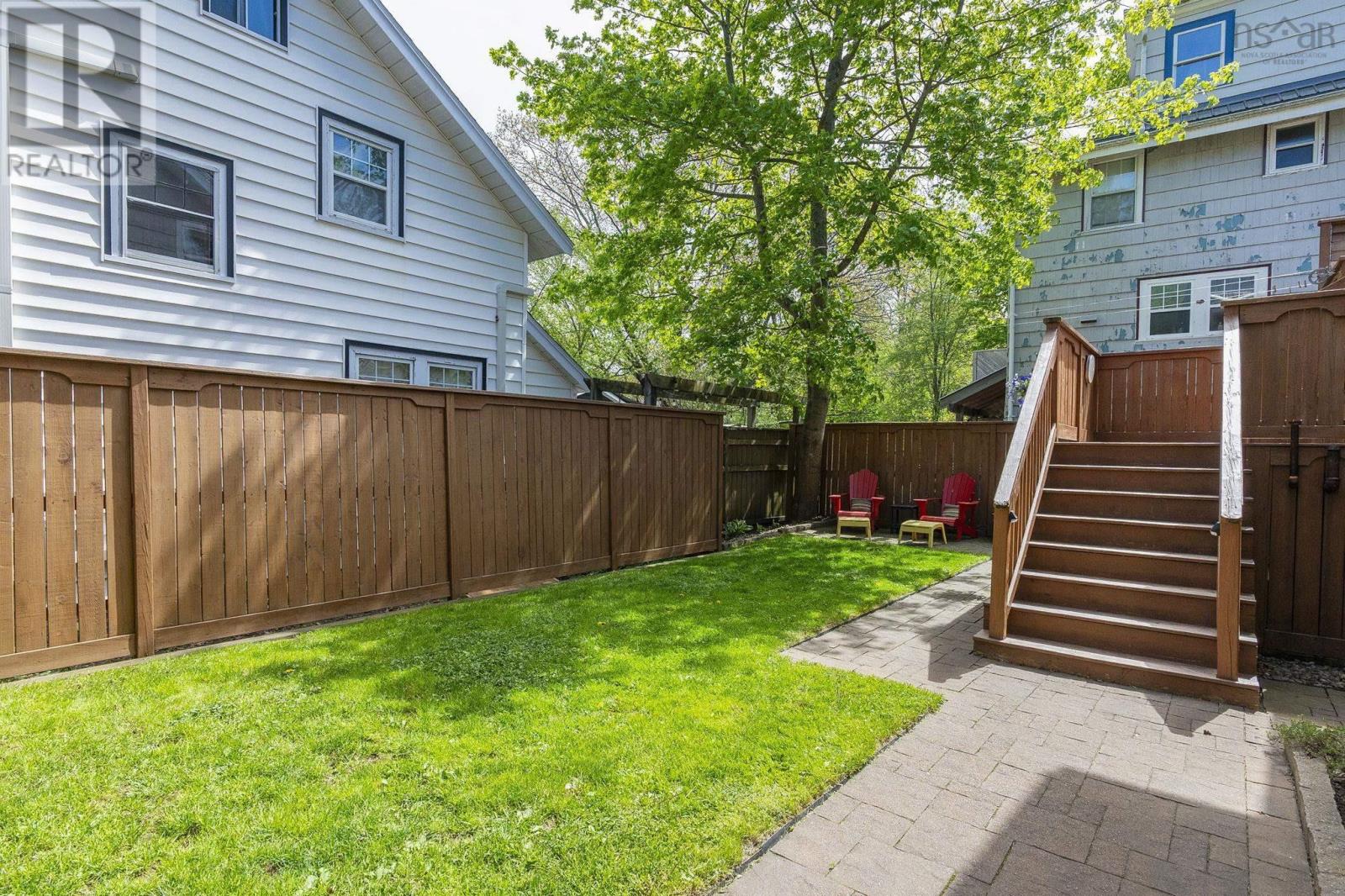 39 Maple Street - 31