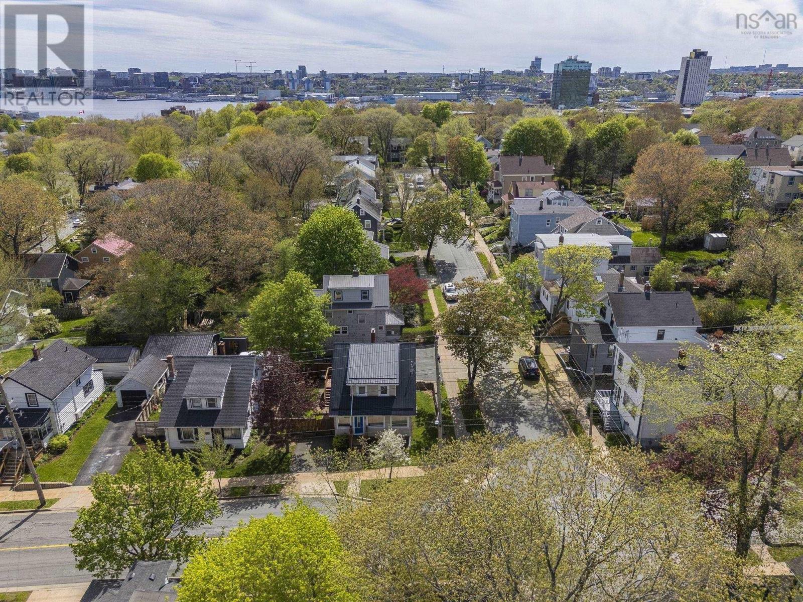 39 Maple Street - 43