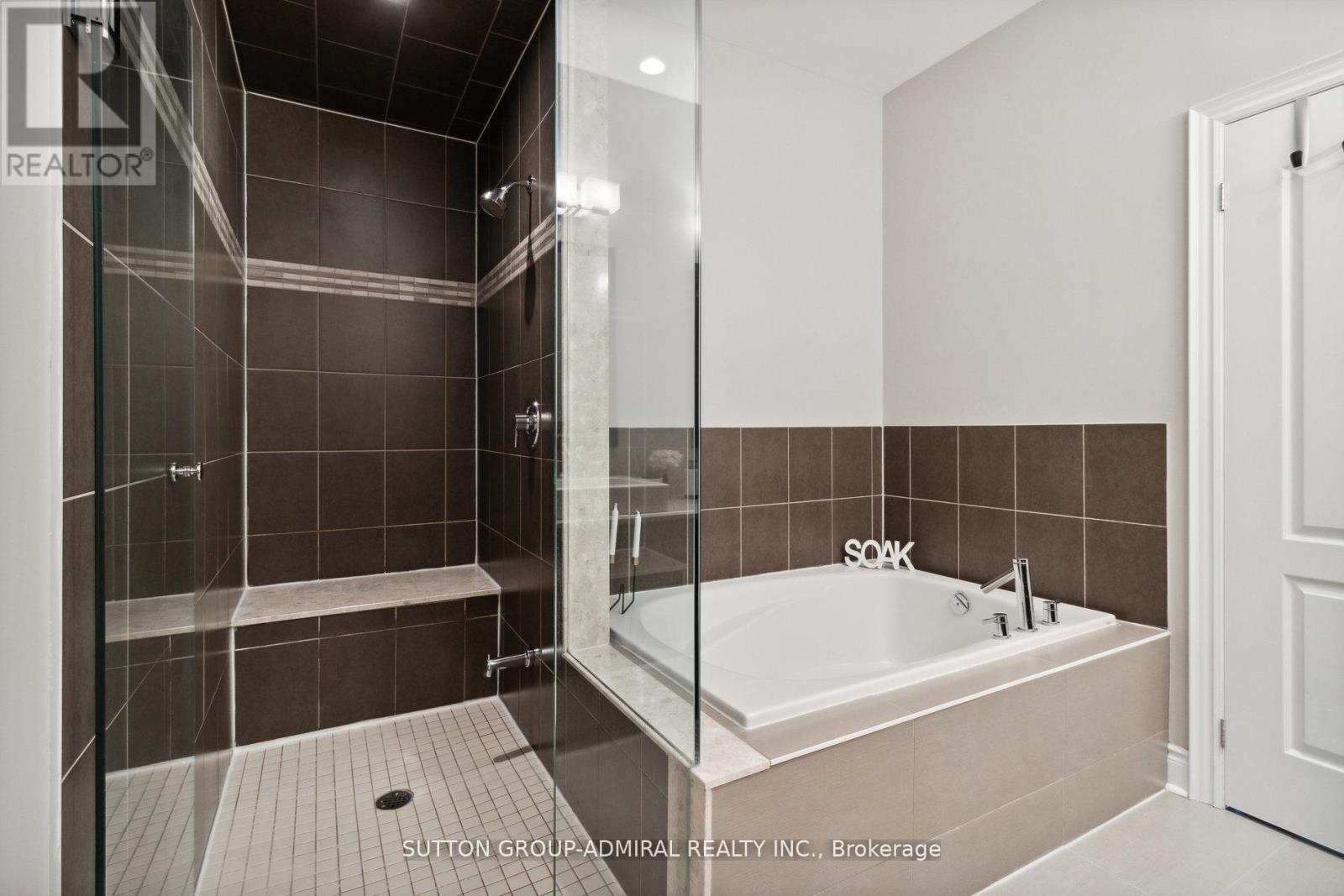 67 BRISTLEWOOD CRESCENT - 25