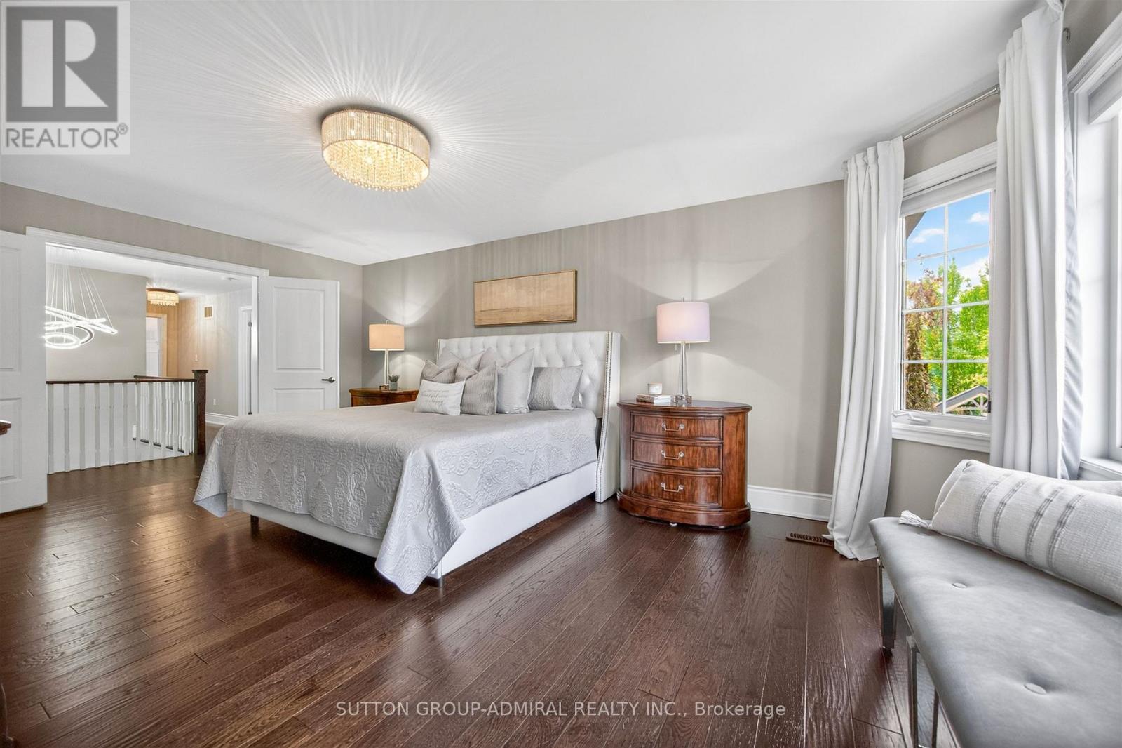 10 THOMAS NOBLE COURT - 36